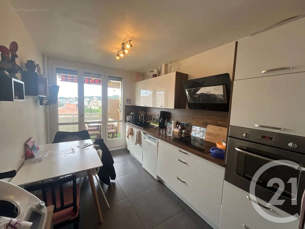 Appartement à LA GARDE