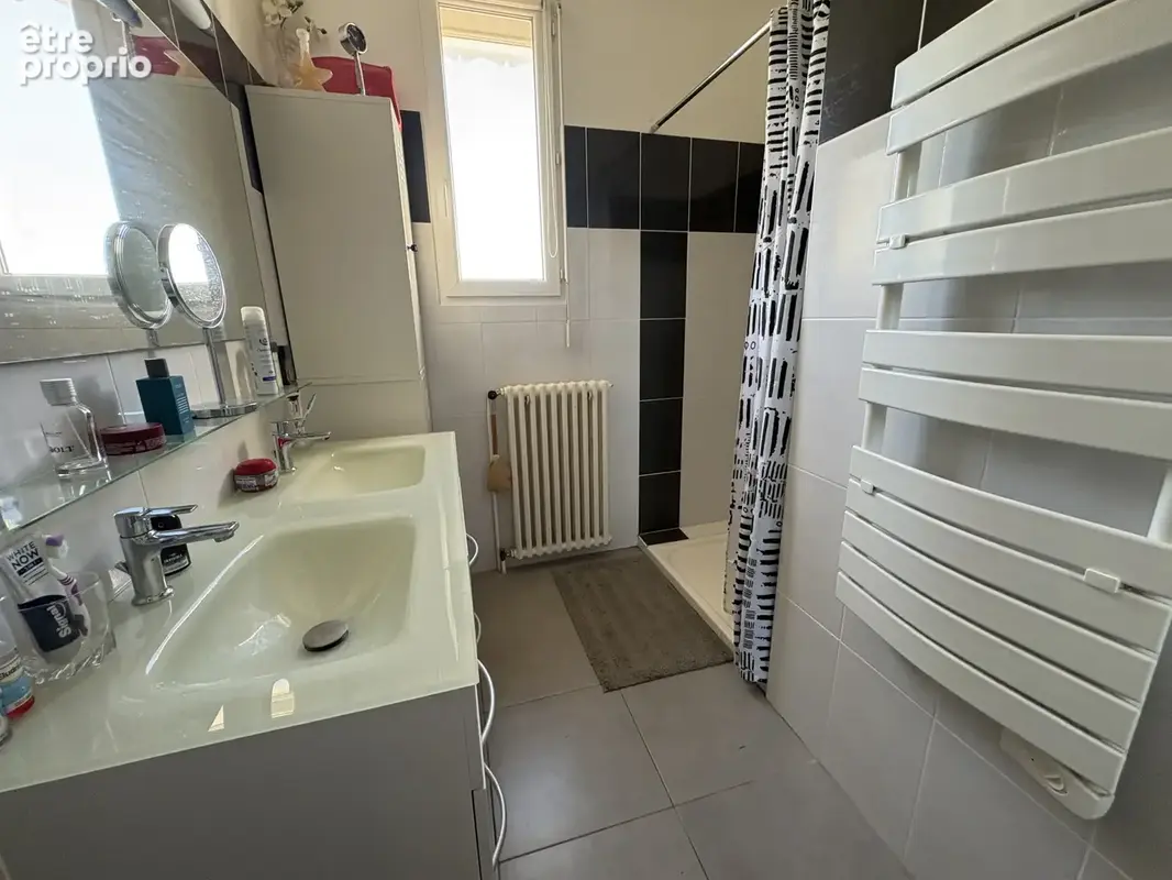 Maison de ville 150 m2 avec jardin sans vis-à-vis et garage, Quartier Pasteur, Carcassonne - photo 5
