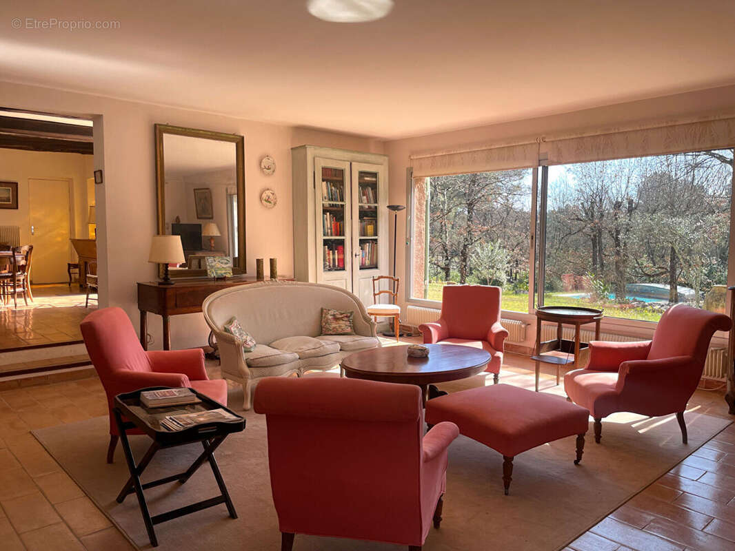 Maison à DRAGUIGNAN