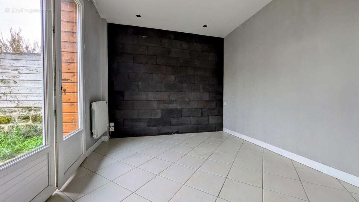 Maison à SAINT-ANDRE-DE-CUBZAC