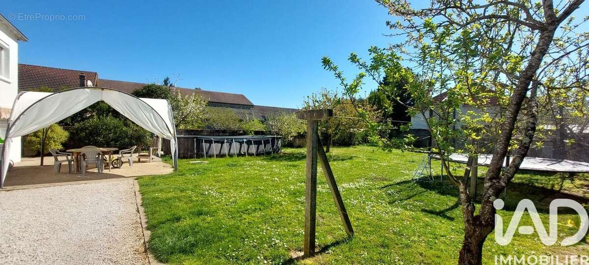 Maison 161 m² à Contres  - photo 2
