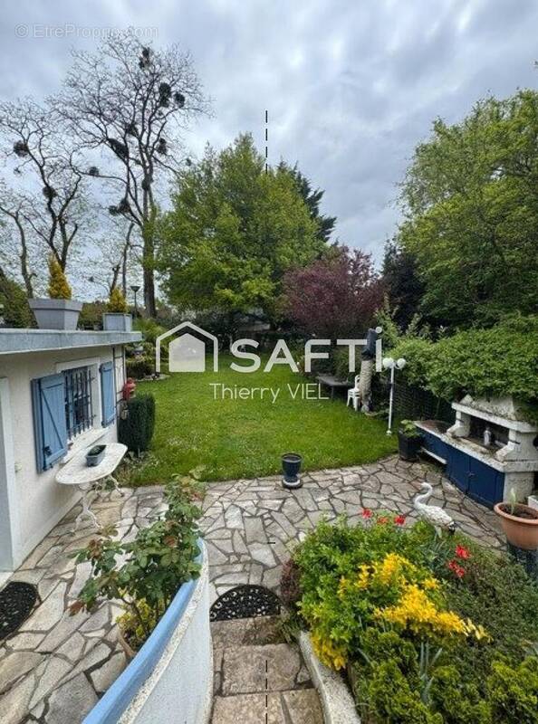 Photo 1 - Maison à CLICHY-SOUS-BOIS