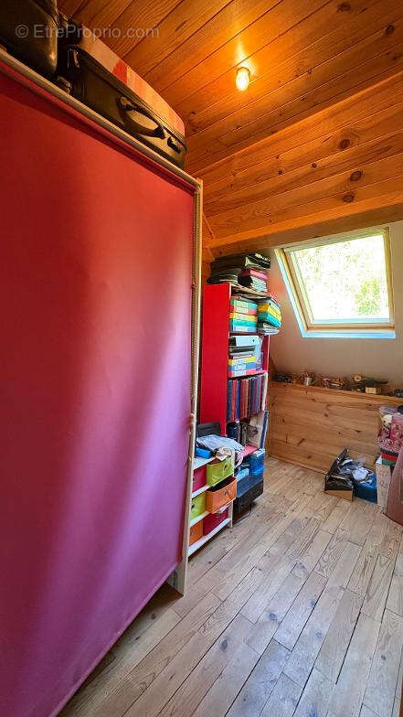 Maison à SAINT-VAAST-LES-MELLO