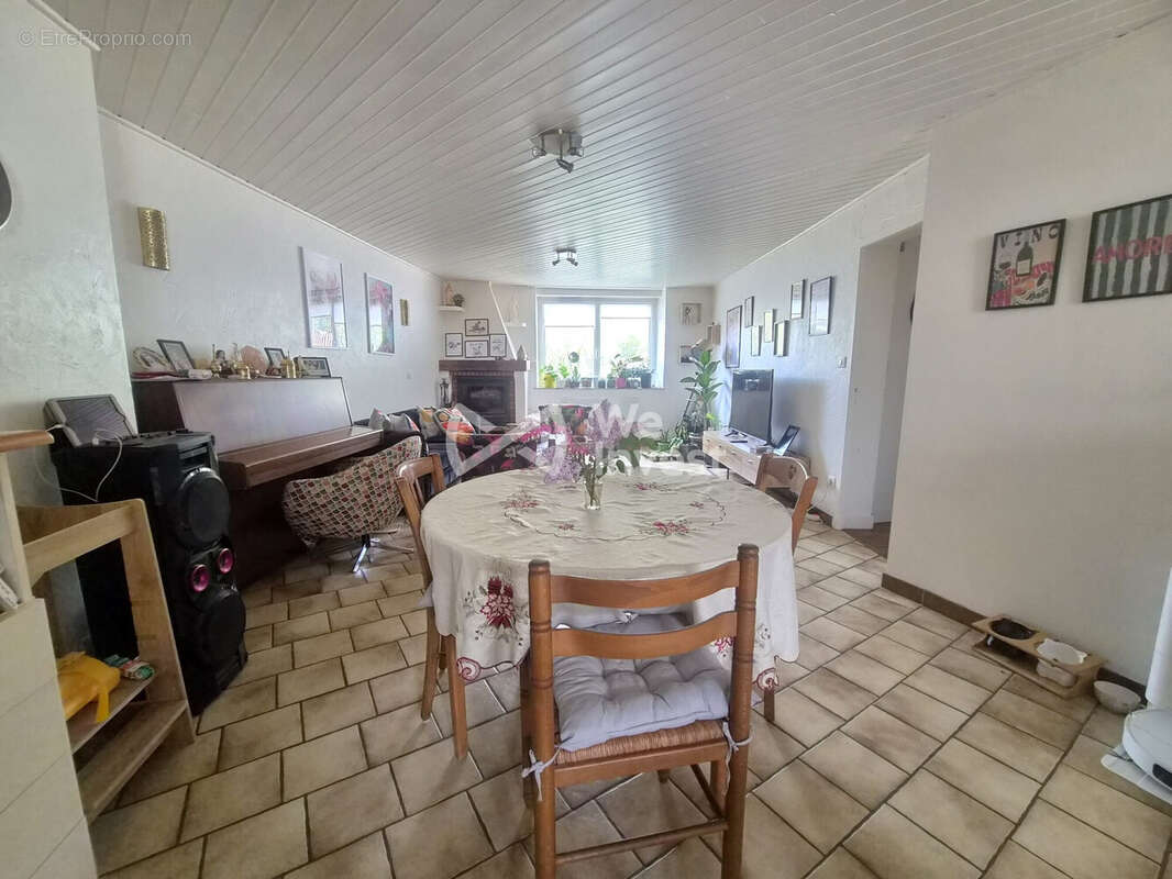 Maison à CHAVIGNY