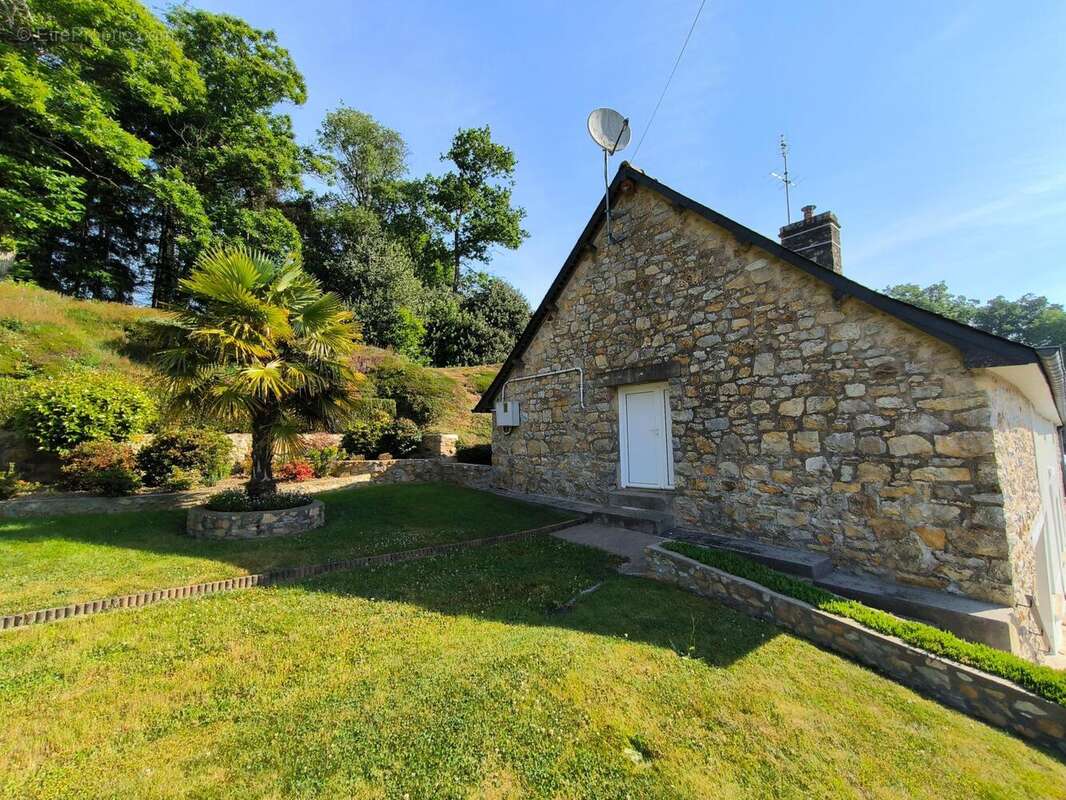 Photo 2 - Maison à MONTREUIL-DES-LANDES