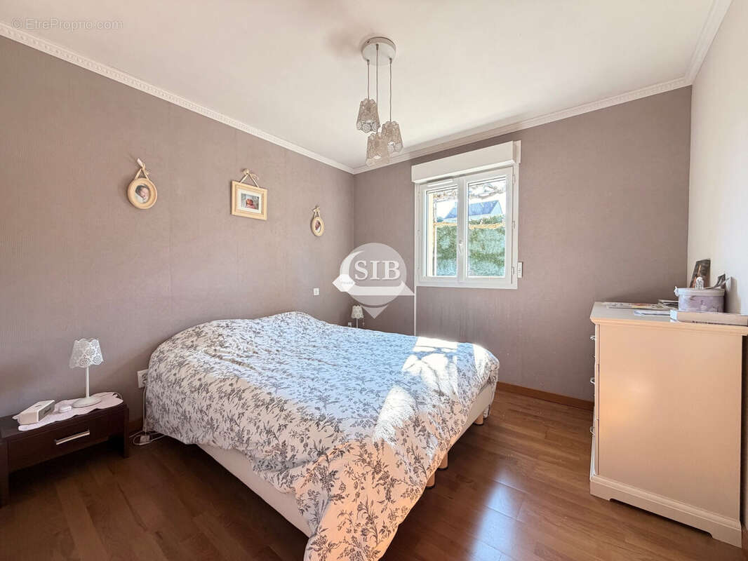 Maison à LA VILLE-DU-BOIS