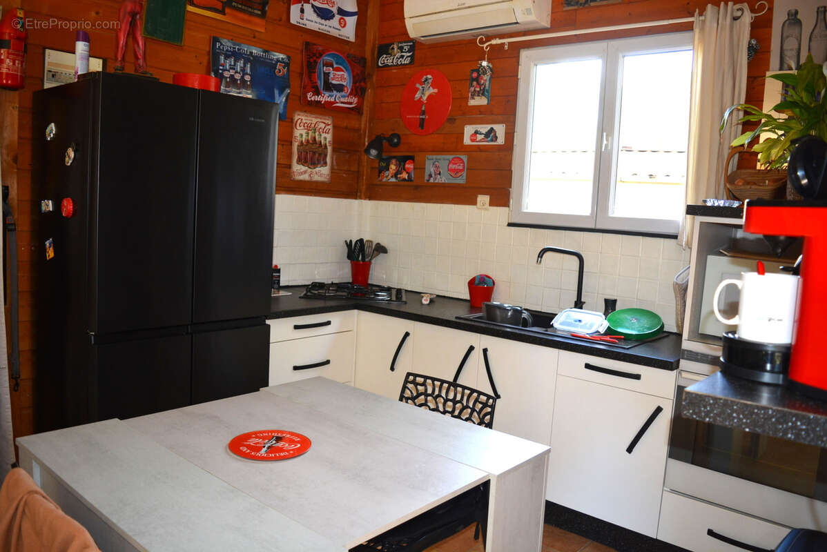 Maison à LE CASTELLET