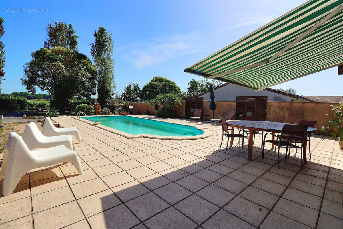 Maison à SAINT-ANDRE-DE-CUBZAC