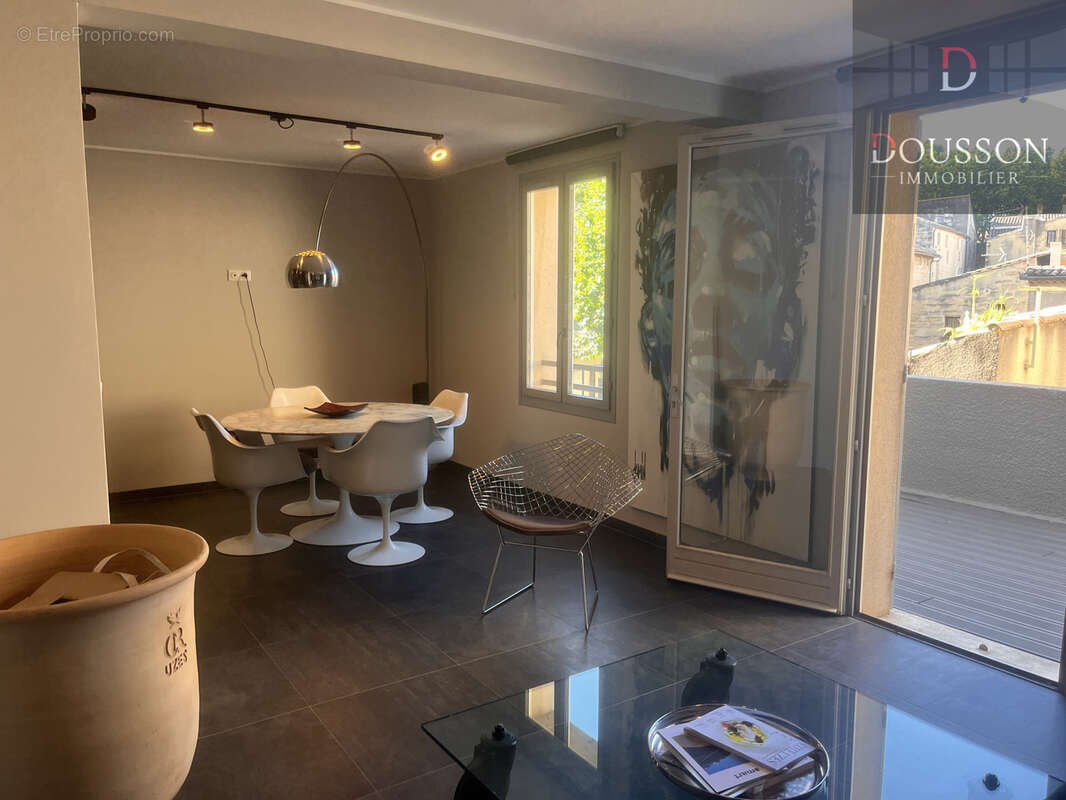 Appartement à UZES