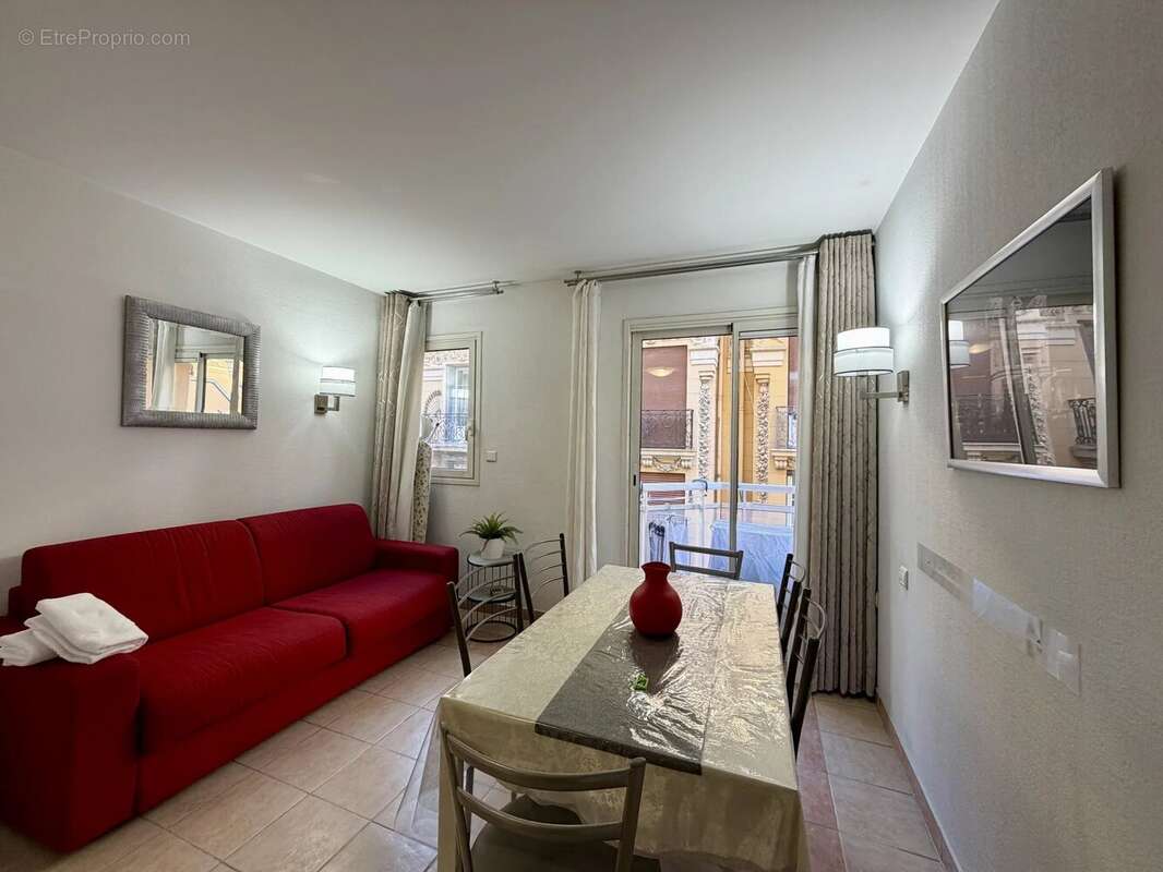 Appartement à BEAUSOLEIL