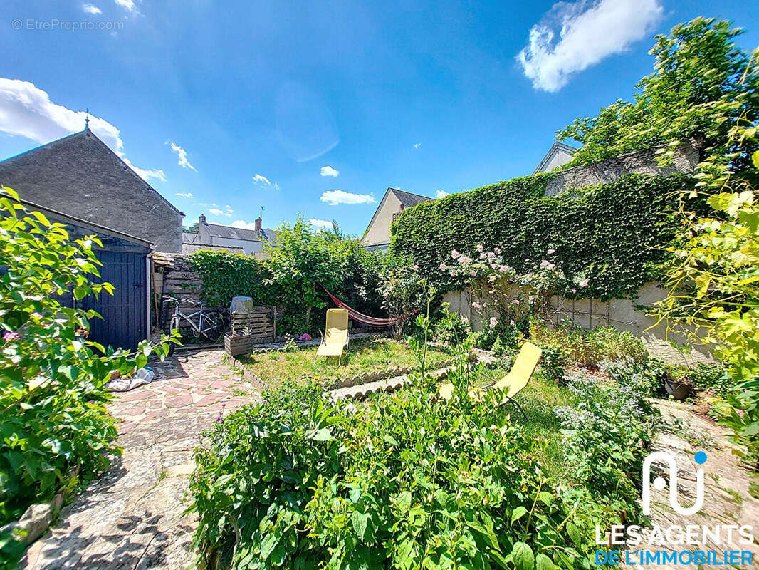 Maison à MEUNG-SUR-LOIRE