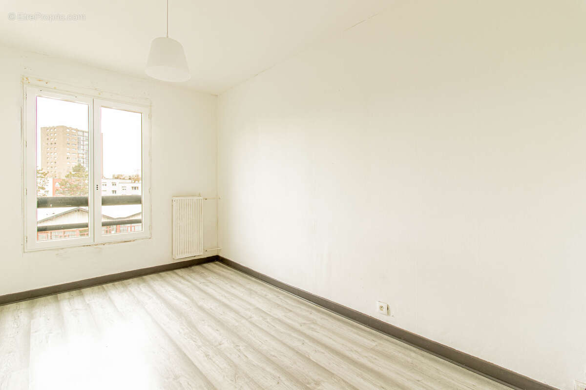 Appartement à CHARLEVILLE-MEZIERES