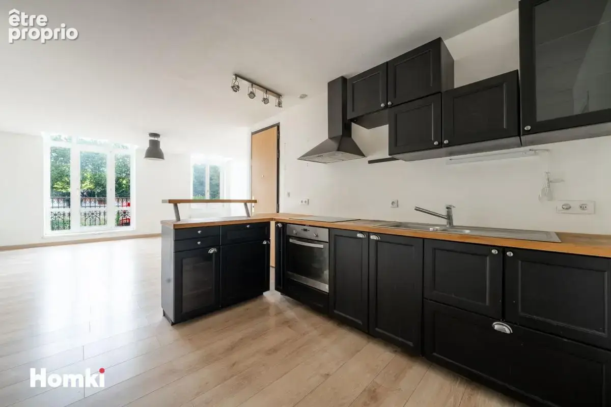 Appartement T2 de 50 m² à Lille 59000, Rue Solférino - photo 5