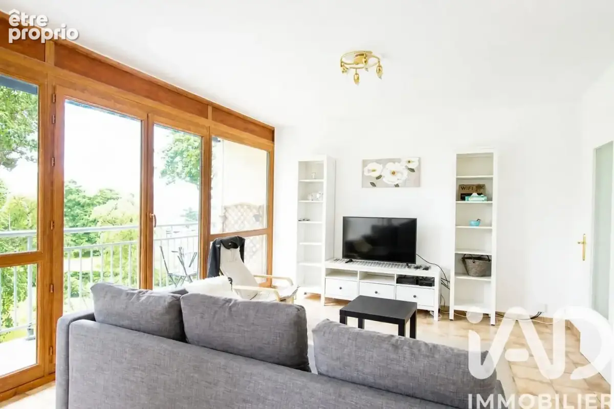 Photo 1 - Appartement à VELIZY-VILLACOUBLAY