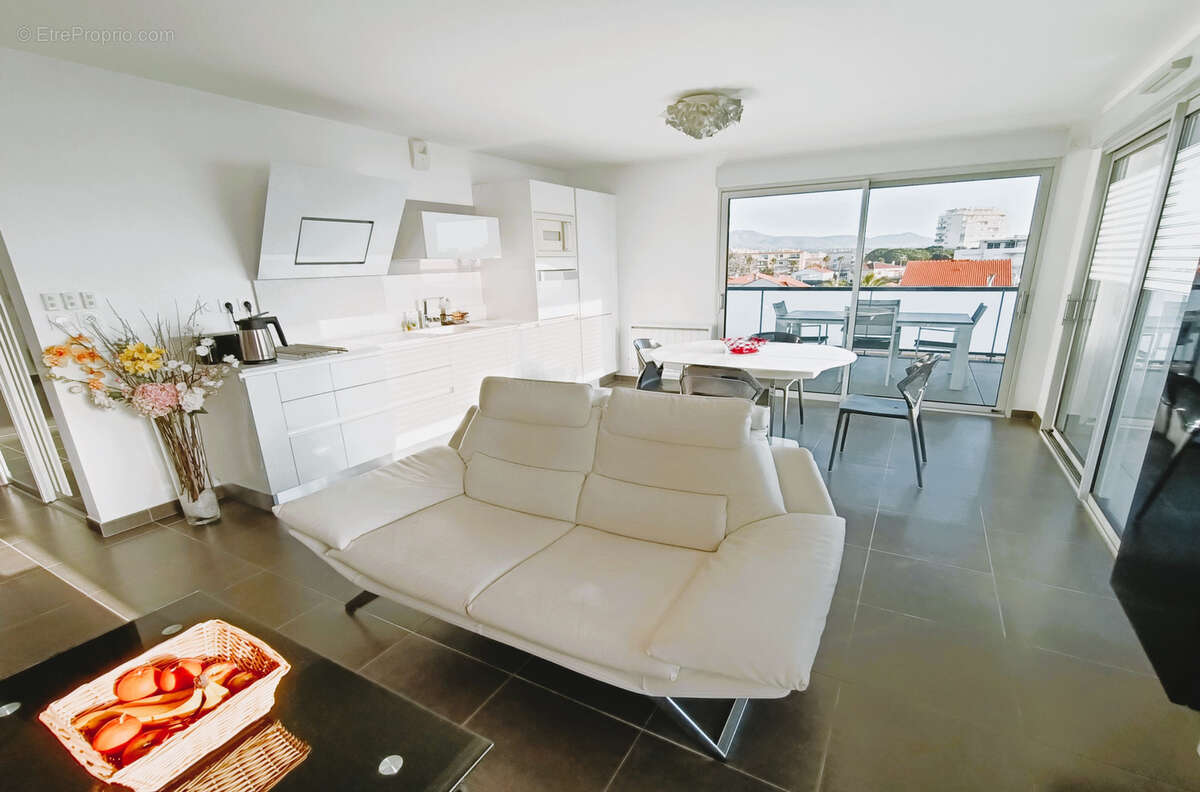 Appartement à FREJUS