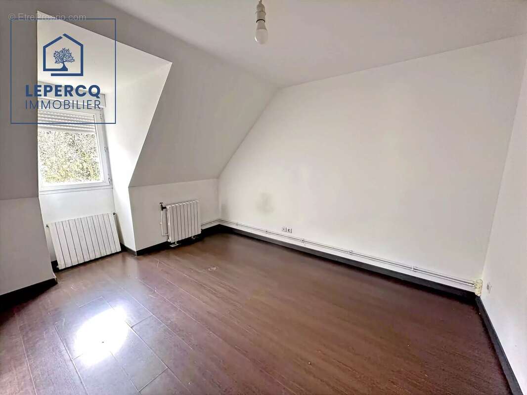 Maison à PIERREFONDS