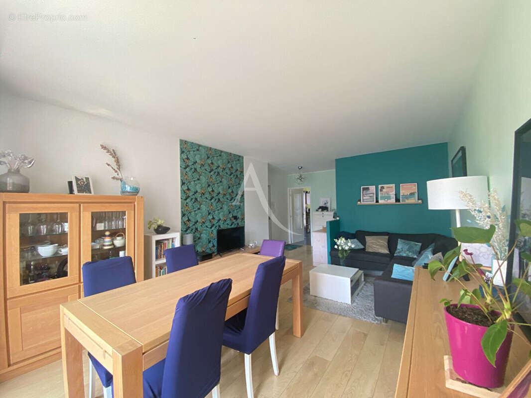 Appartement à ASNIERES-SUR-SEINE