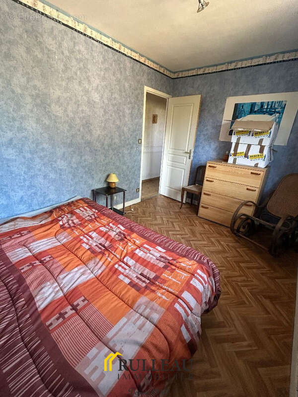 Maison avec garage et beau jardin: proche des commodités - photo 12