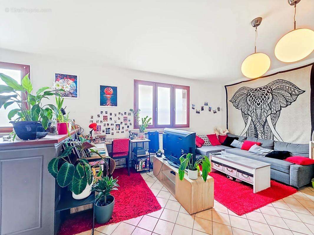 Appartement à LYON-7E