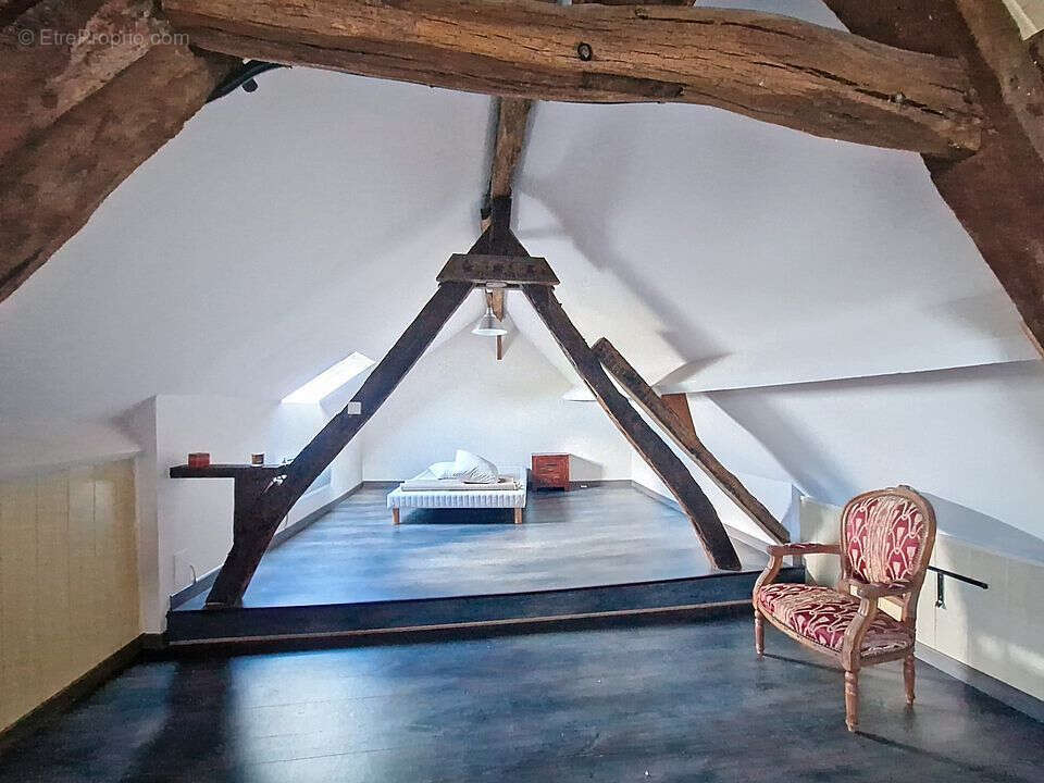 Maison à ETREPAGNY