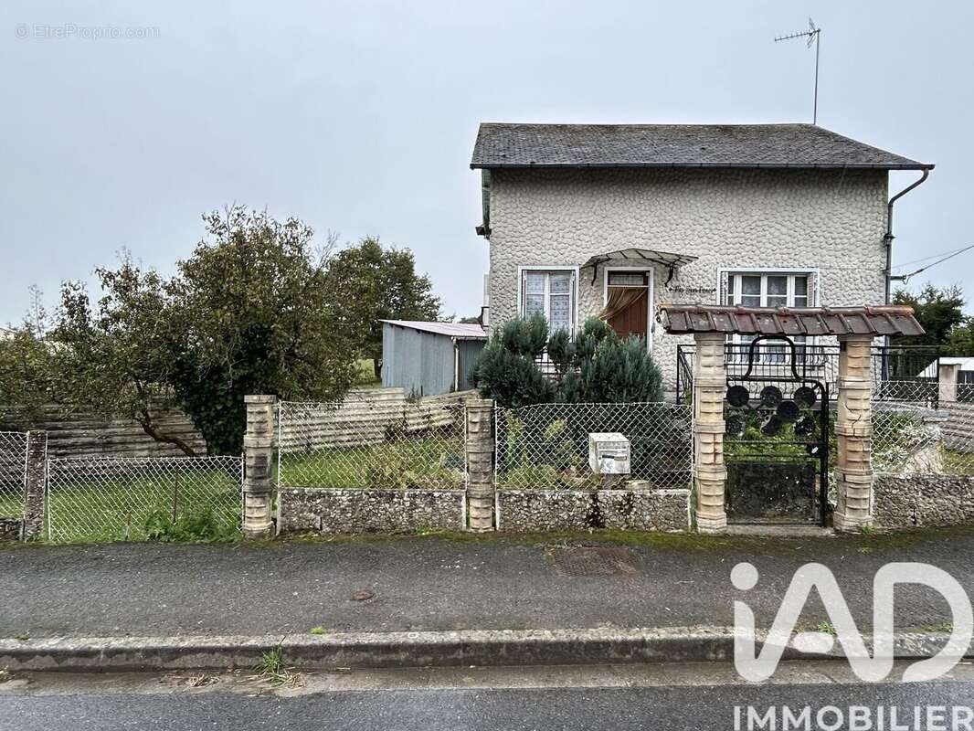 Maison 74 m² à Saint-Martin-Le-Mault  - photo 2