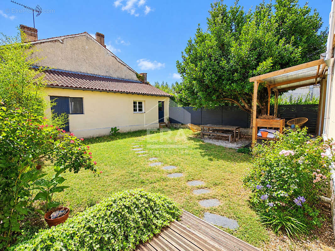 Maison 104m² à cognac - photo 2