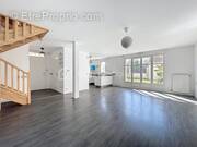 Maison à SAINT-PIERRE-DU-PERRAY