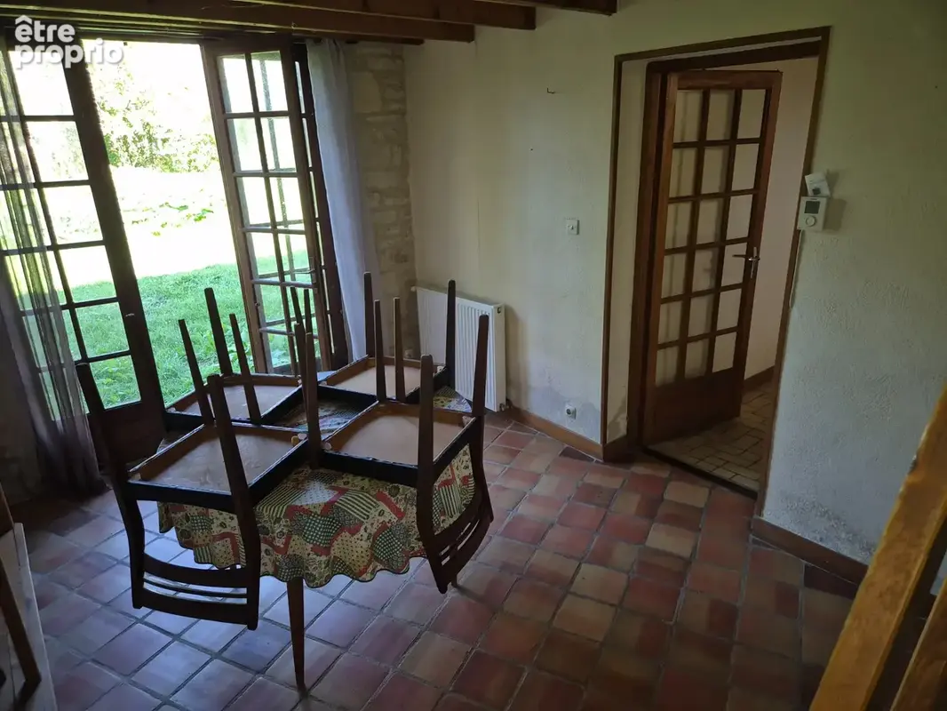 Corps de Ferme de 340 m2, avec plusieurs maisons indépendantes et 200 m2 de dépendances - photo 59