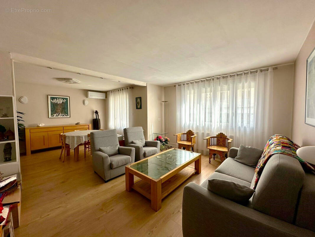 Appartement à SEYSSINET-PARISET