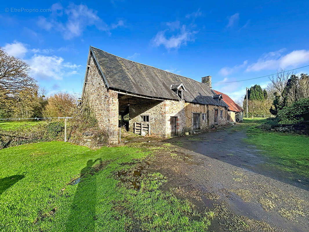 Maison à LA LANDE-D&#039;AIROU