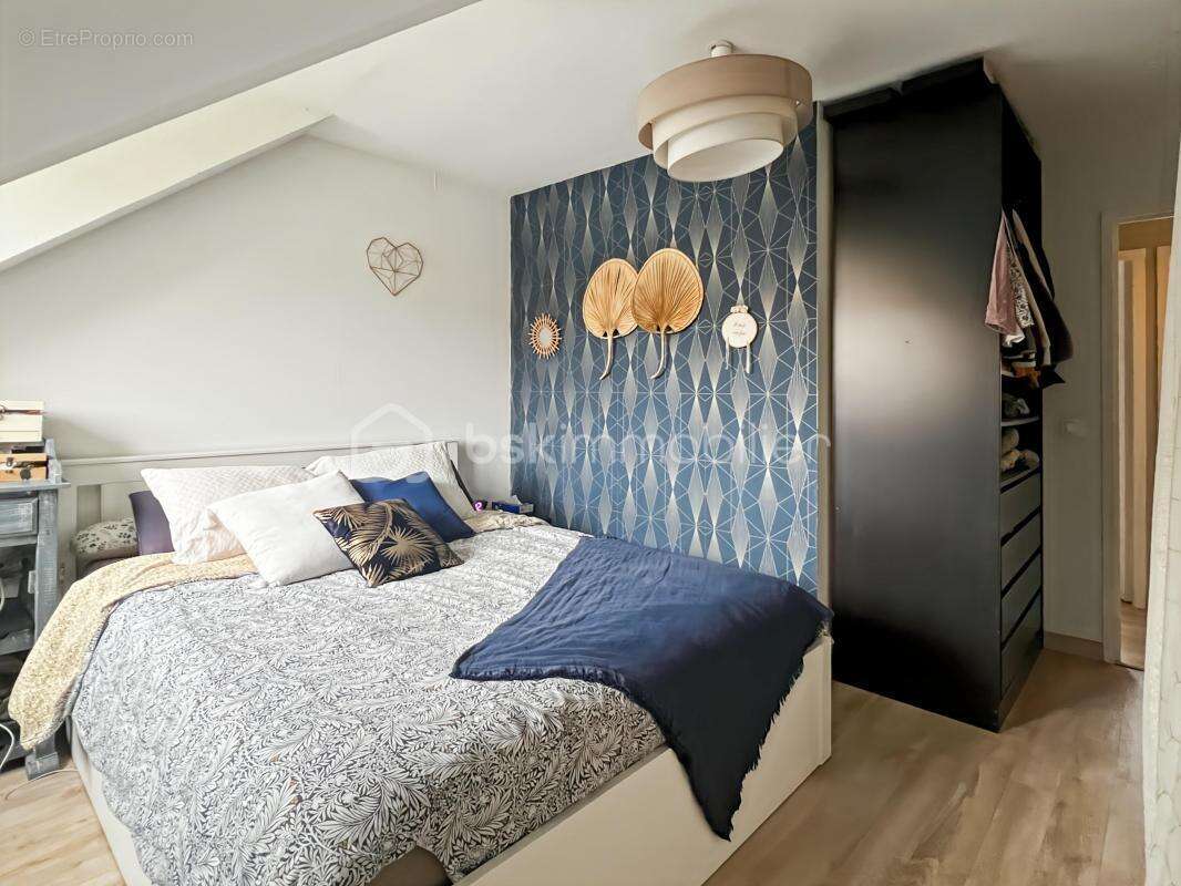 Maison à JANVILLE-SUR-JUINE