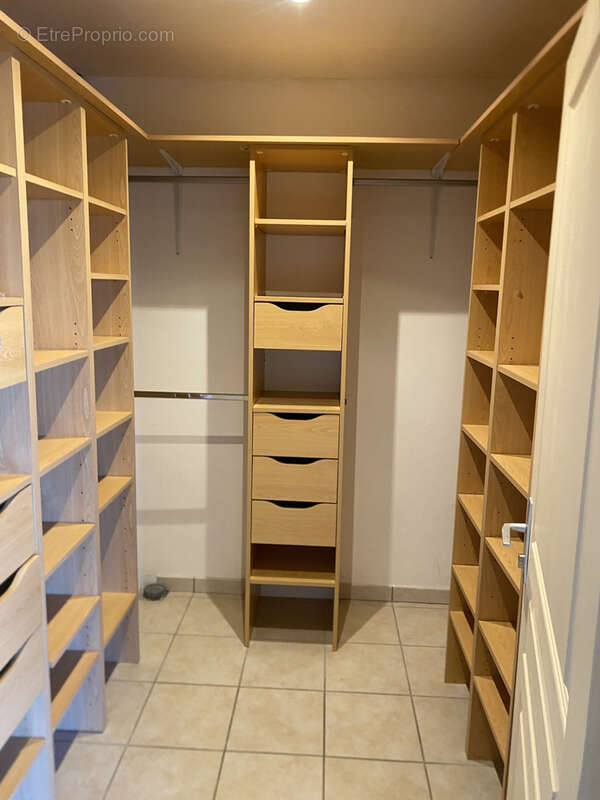 Maison à LACROIX-FALGARDE