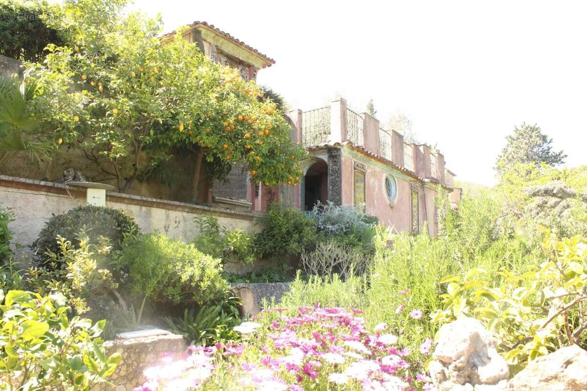 Maison à GRASSE