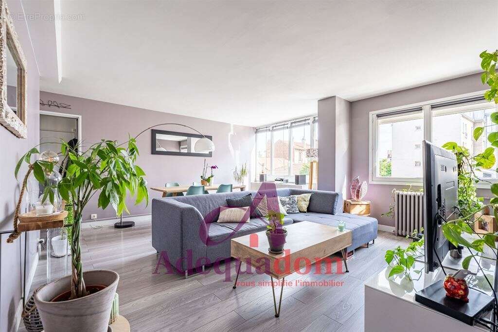 Appartement à COLOMBES
