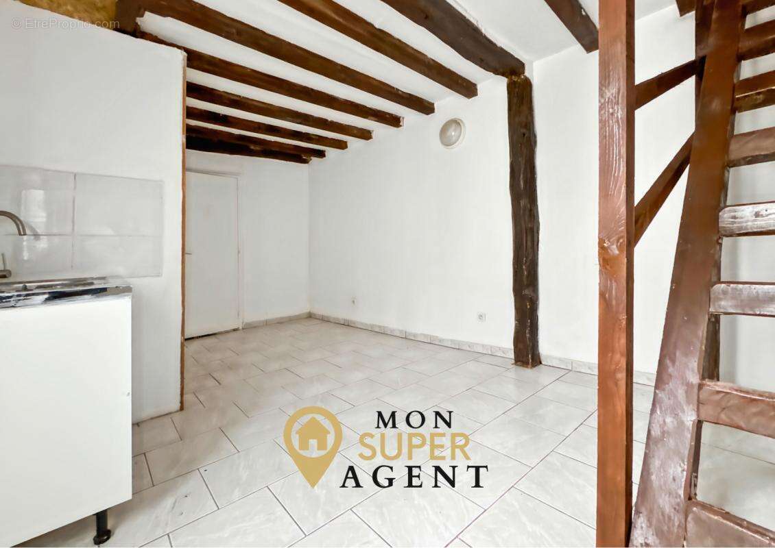 Appartement à MELUN