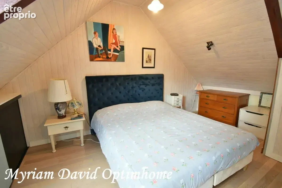 Maison longère 128 m² avec dépendance 75 m² et terrain 2,5 ha Glomel - photo 9