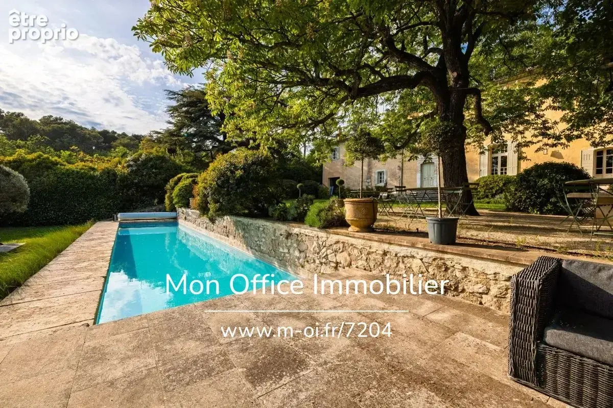 Référence : 7204-VCL - Bâtisse 17ème avec deux bastides, 5 appartements - Parc sur 1 hectare - 13 100 AIX EN PROVENCE - photo 5