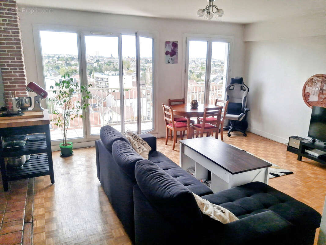 Appartement à BRY-SUR-MARNE
