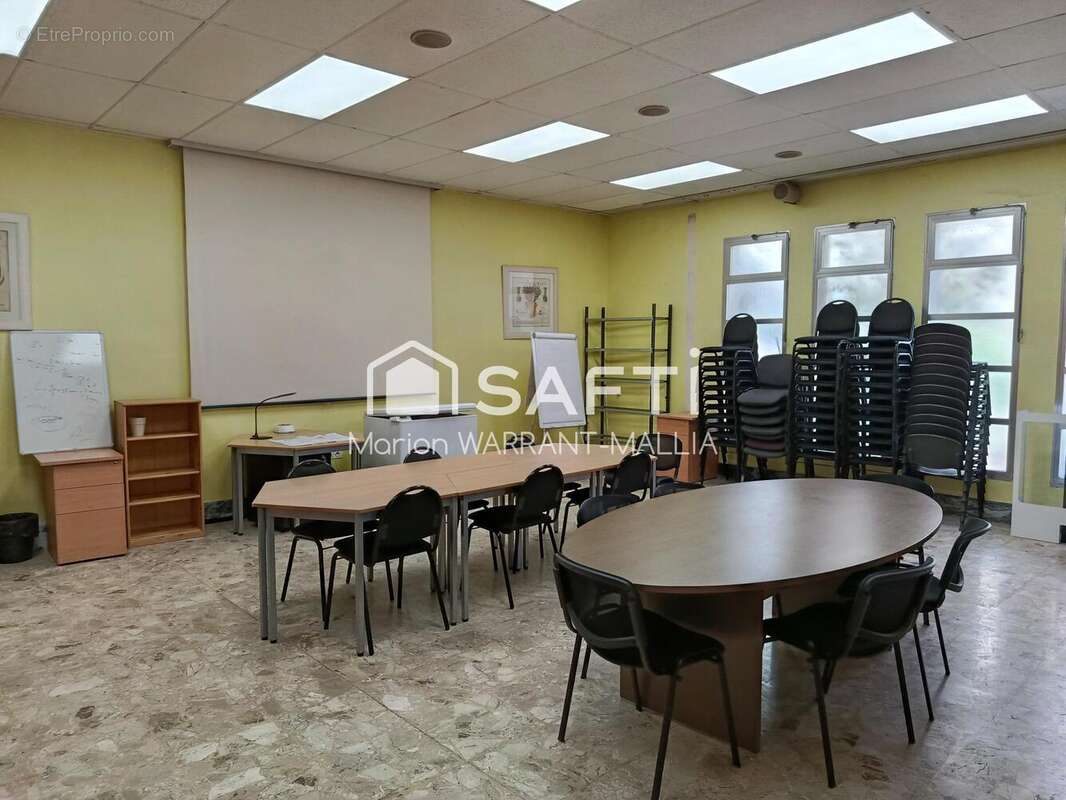 Photo 7 - Commerce à FREJUS