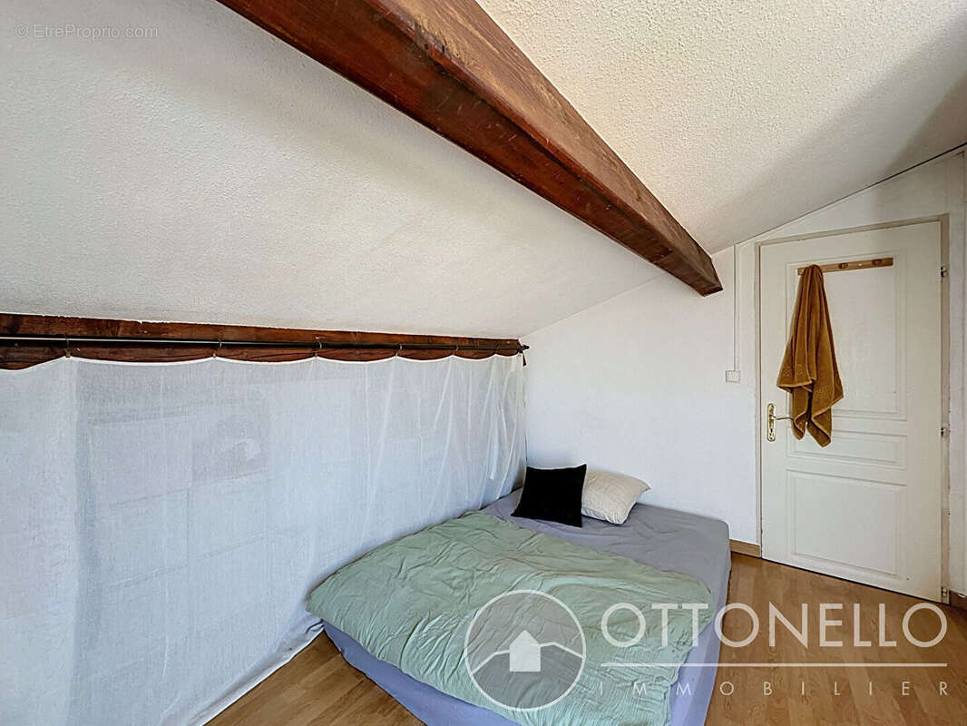 Appartement LOUÉ Roquebrune Sur Argens 3 pièces 40.80 m2 - photo 8