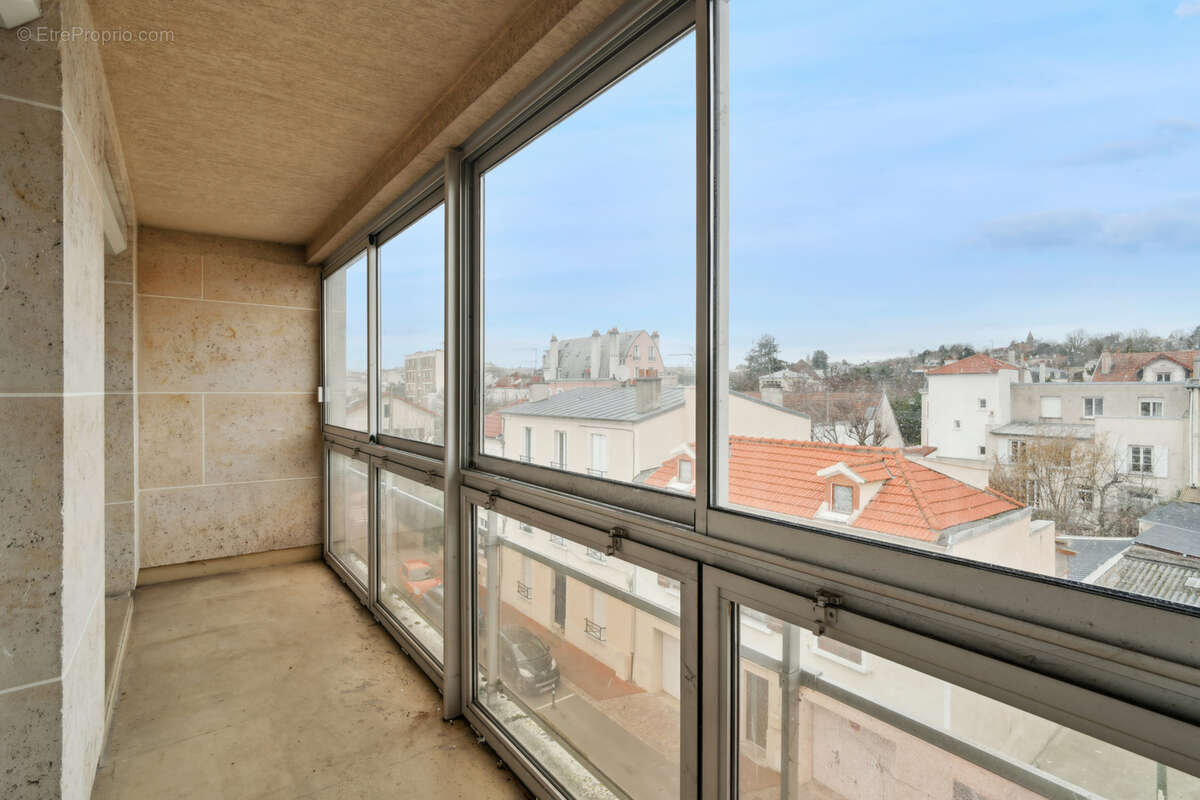 Appartement à LE RAINCY