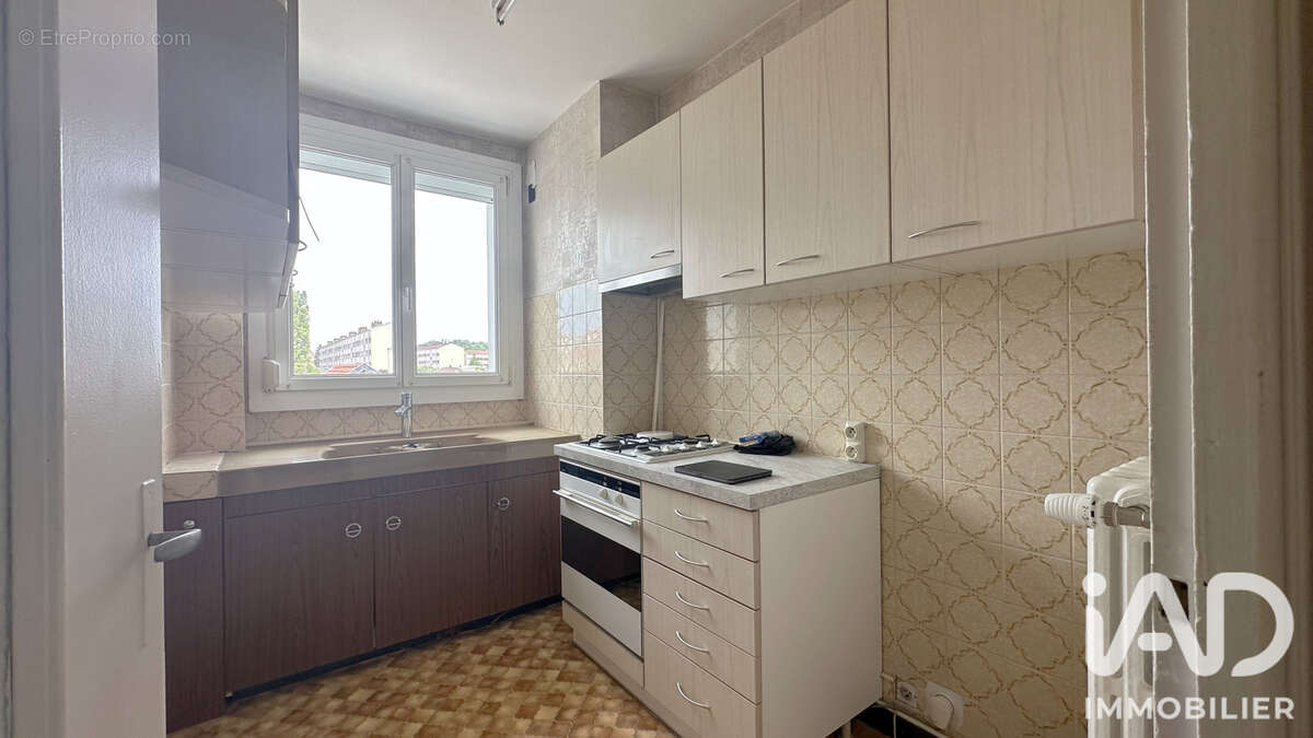 Appartement 70 m² à Besancon  - photo 4