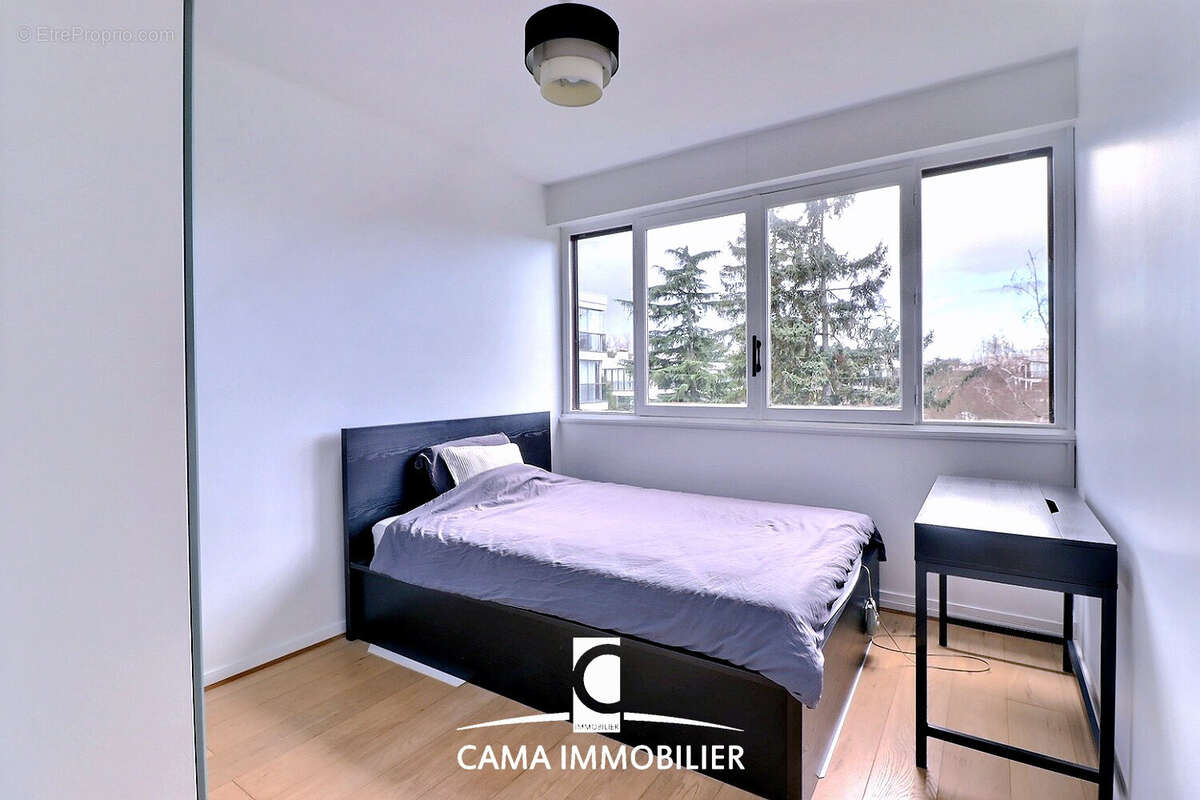 Appartement à FONTENAY-LE-FLEURY