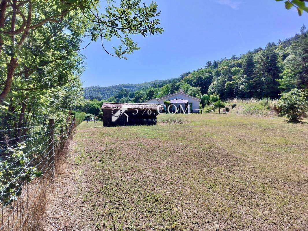 Maison à LE CRESTET