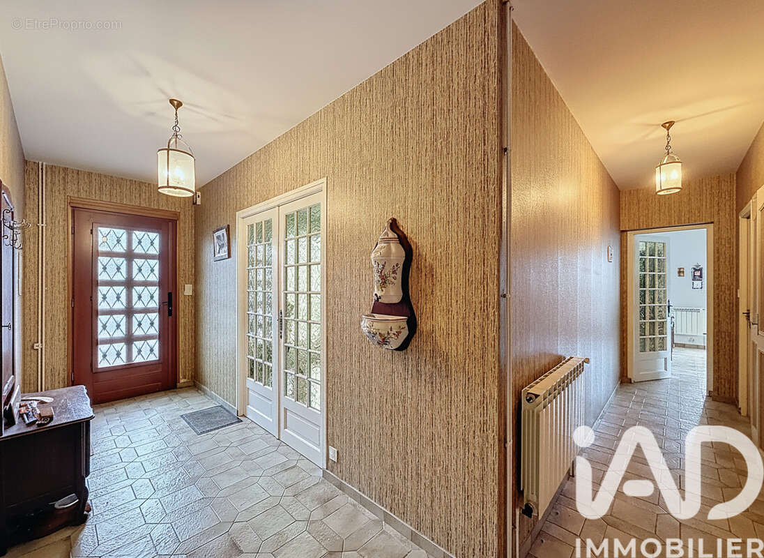 Photo 4 - Maison à LE MALZIEU-VILLE