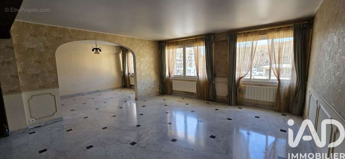 Photo 2 - Appartement à SAINT-RAPHAEL