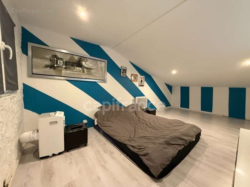 Maison à LAVERNOSE-LACASSE