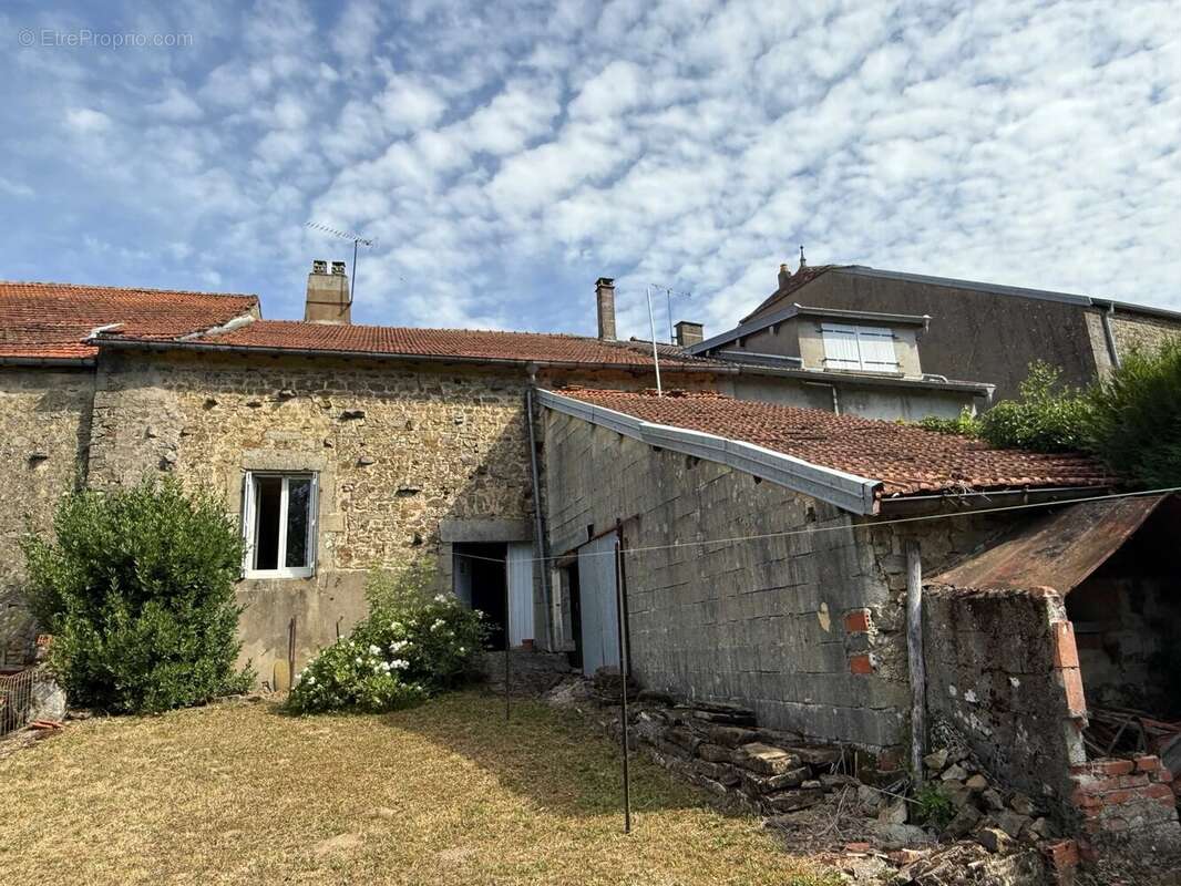 Charmante petite ferme authentique à rénover - photo 8