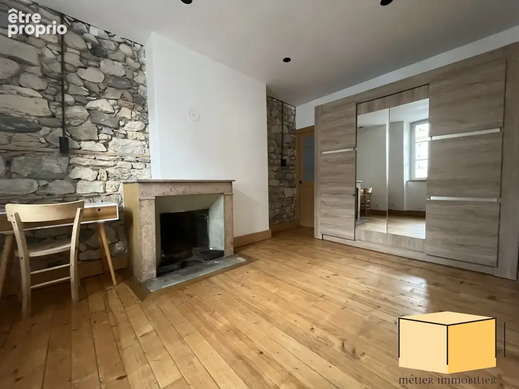 Maison 5 pièces 172 m² à vendre à Belley (01300) - photo 2