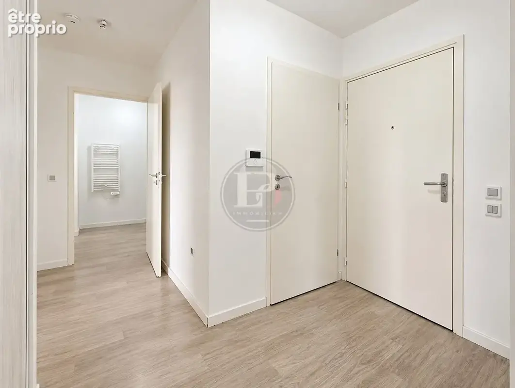Appartement 3 pièces de 63 m2, lumineux avec balcon et parking en sous-sol. - photo 3